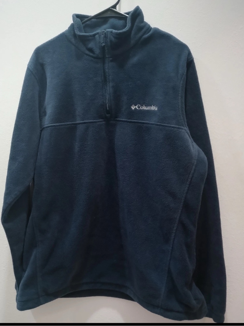 Columbia Men’s Dark Navy Quarter-Zip Fleece